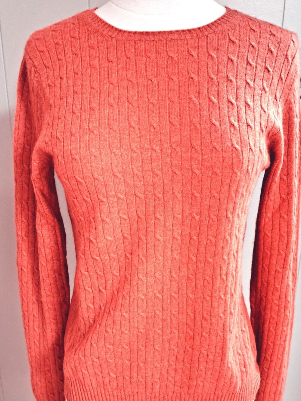 SOPHIA MILANO 100% CASHMERE CORAL PUMPKIN LADIES SWEATER CABLE KNIT SIZE M